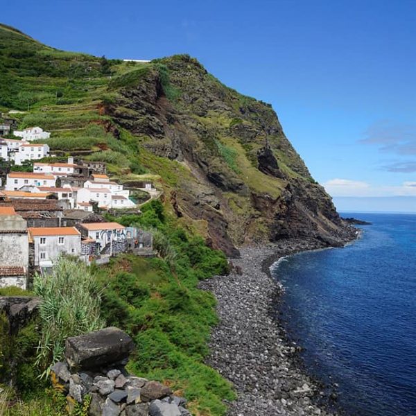 Vila do Corvo3